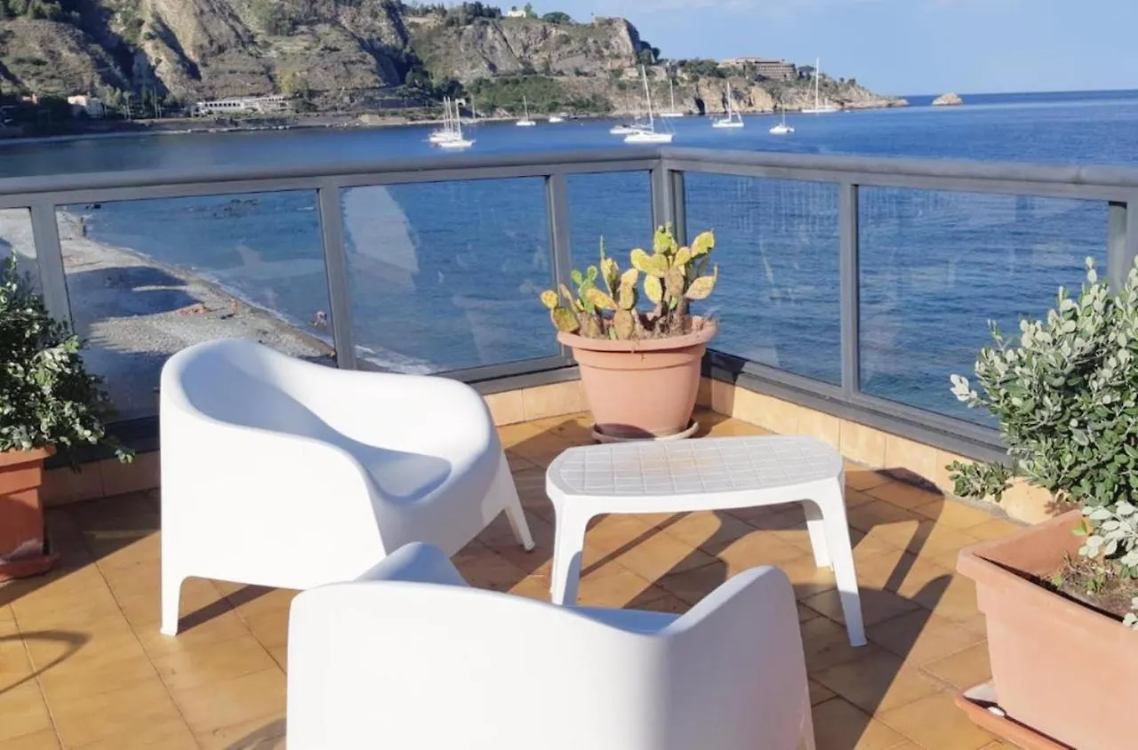 Sirina House Taormina 아파트 호텔 이탈리아