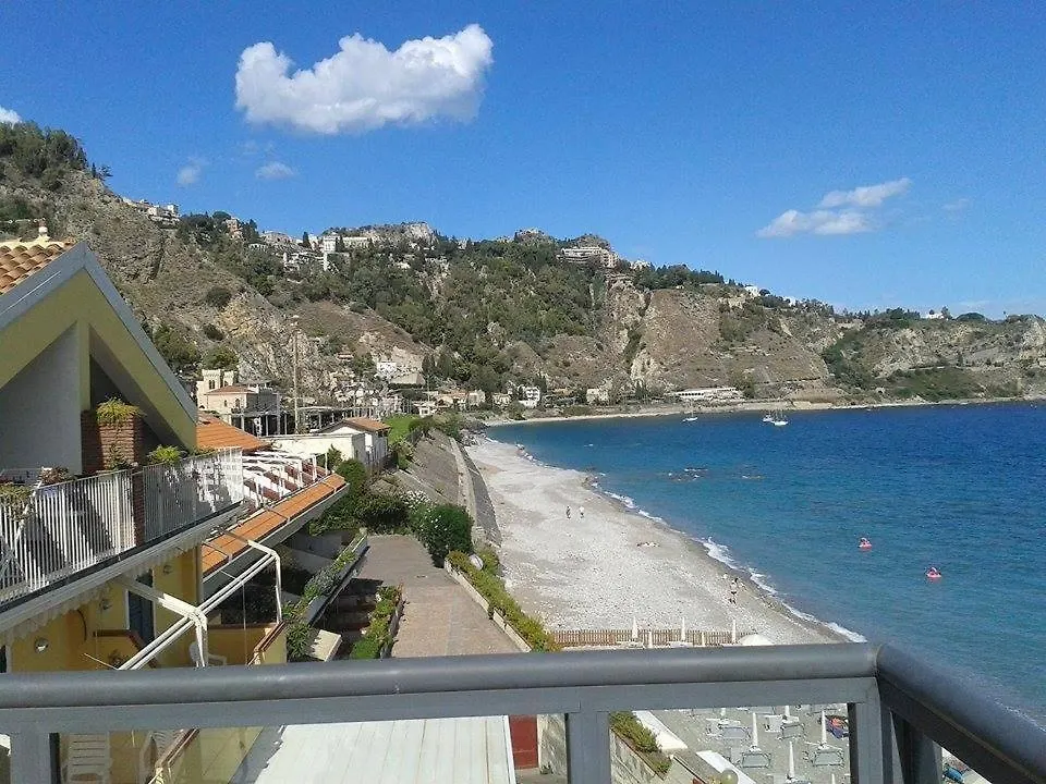 Aparthotel Sirina House Taormina 0*,